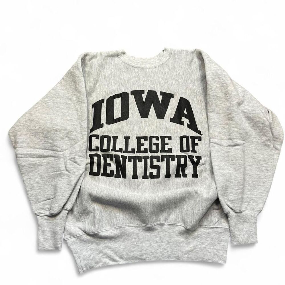 Vintage 80s-90s reverse weave champion iowa college of dentistry Grey Sweatshirt